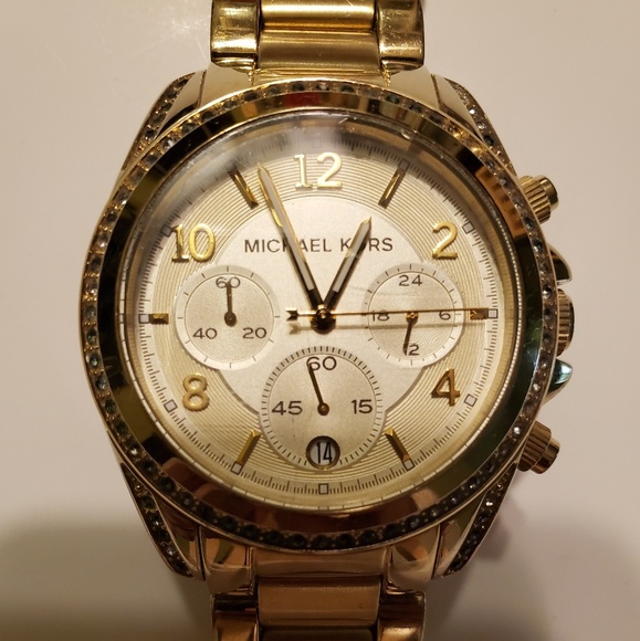 Michael Kors Goldtone Blair Chronograp - Picture 8 of 8